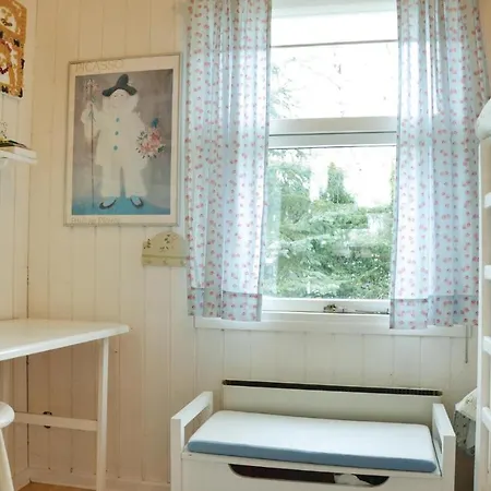 Four-bedroom In Hornbak *
